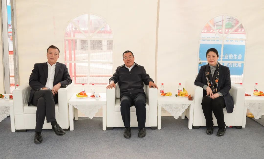 2023武汉建筑及勘察设计行业劳动竞赛“双十佳”表彰暨2024“双十佳”活动启动大会隆重举行